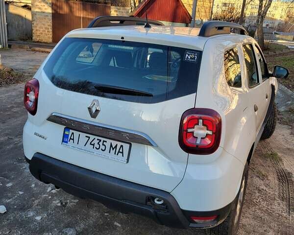 Белый Рено Дастер, объемом двигателя 1.6 л и пробегом 67 тыс. км за 16000 $, фото 3 на Automoto.ua