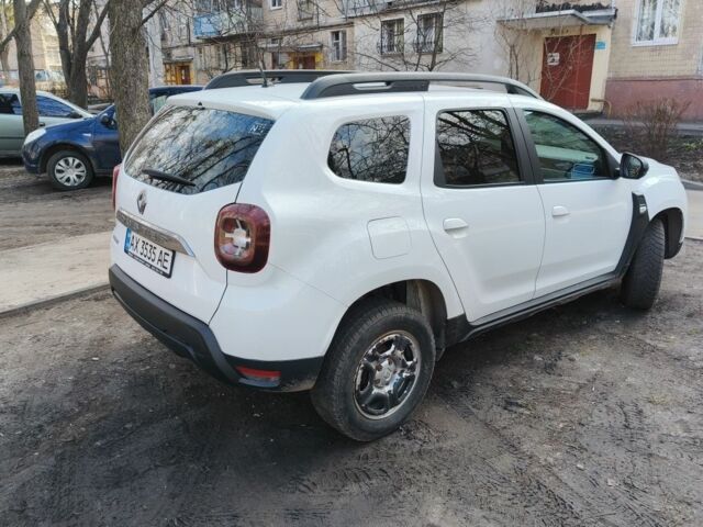 Белый Рено Дастер, объемом двигателя 0 л и пробегом 158 тыс. км за 15300 $, фото 1 на Automoto.ua