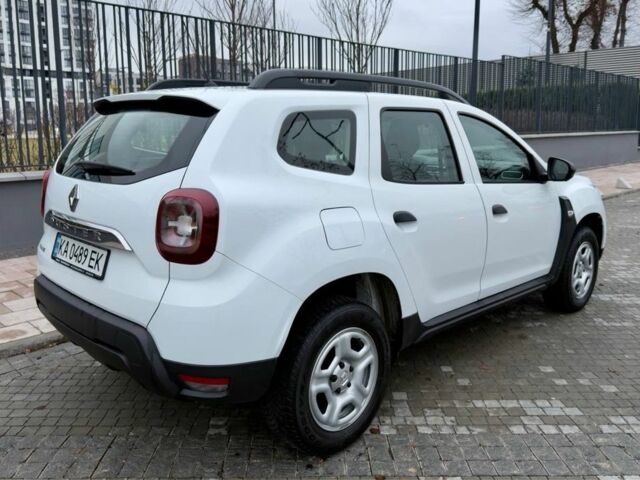 Белый Рено Дастер, объемом двигателя 1.5 л и пробегом 112 тыс. км за 13800 $, фото 7 на Automoto.ua