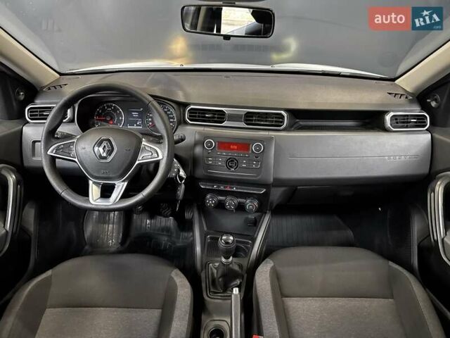 Рено Дастер 2021 в Киеве на Automoto.ua Белый Рено Дастер, объемом двигателя 1.5 л и пробегом 181 тыс. км за 14000 $, фото 29 на Automoto.ua