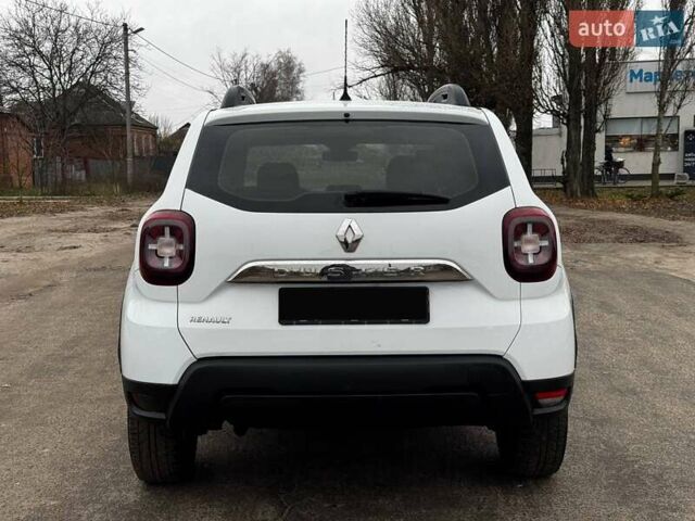 Белый Рено Дастер, объемом двигателя 1.6 л и пробегом 59 тыс. км за 13450 $, фото 11 на Automoto.ua