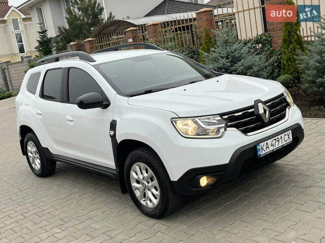 Білий Рено Дастер, об'ємом двигуна 1.46 л та пробігом 92 тис. км за 16900 $, фото 22 на Automoto.ua