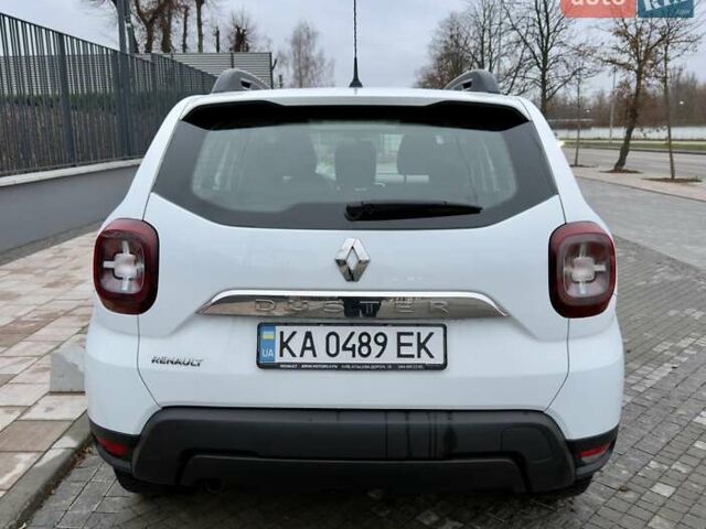Белый Рено Дастер, объемом двигателя 1.5 л и пробегом 112 тыс. км за 13800 $, фото 5 на Automoto.ua