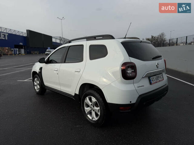 Білий Рено Дастер, об'ємом двигуна 1.6 л та пробігом 28 тис. км за 16800 $, фото 22 на Automoto.ua