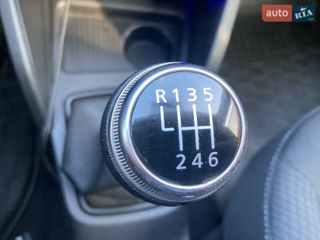 Рено Дастер 2021 у Києві на Automoto.ua Білий Рено Дастер, об'ємом двигуна 1.5 л та пробігом 82 тис. км за 17500 $, фото 17 на Automoto.ua