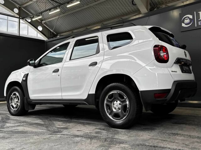 Белый Рено Дастер, объемом двигателя 1.5 л и пробегом 181 тыс. км за 14000 $, фото 4 на Automoto.ua