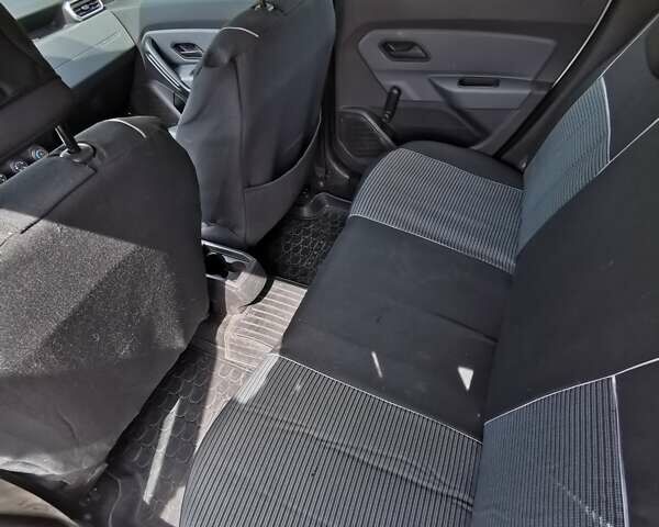 Белый Рено Дастер, объемом двигателя 1.6 л и пробегом 49 тыс. км за 16500 $, фото 9 на Automoto.ua