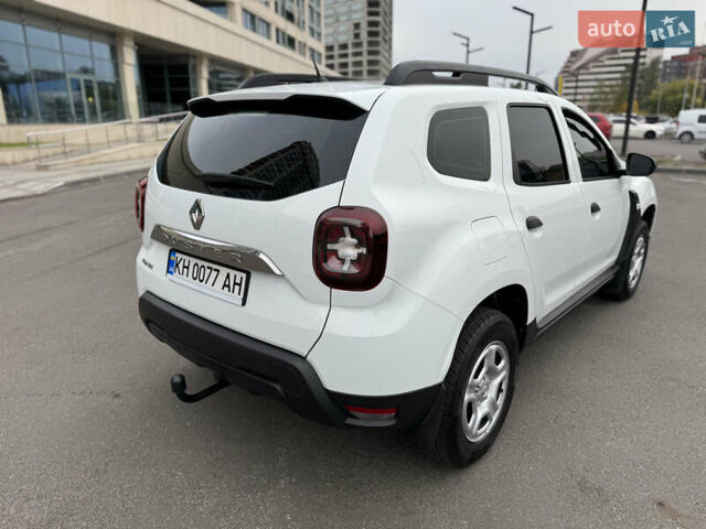 Білий Рено Дастер, об'ємом двигуна 1.6 л та пробігом 39 тис. км за 17300 $, фото 5 на Automoto.ua