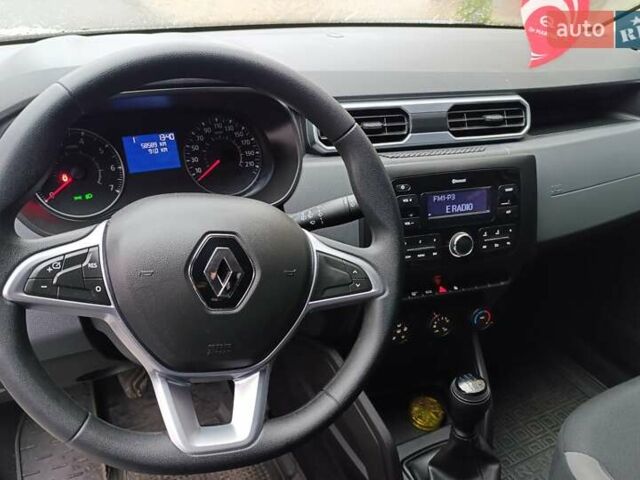 Белый Рено Дастер, объемом двигателя 1.6 л и пробегом 58 тыс. км за 16200 $, фото 10 на Automoto.ua