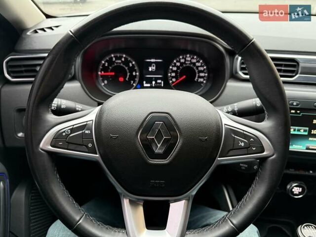 Белый Рено Дастер, объемом двигателя 1.5 л и пробегом 140 тыс. км за 16100 $, фото 16 на Automoto.ua