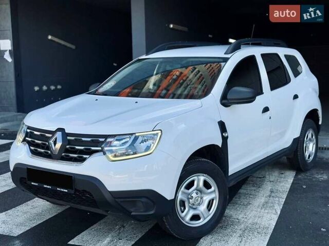 Белый Рено Дастер, объемом двигателя 1.5 л и пробегом 80 тыс. км за 14400 $, фото 1 на Automoto.ua