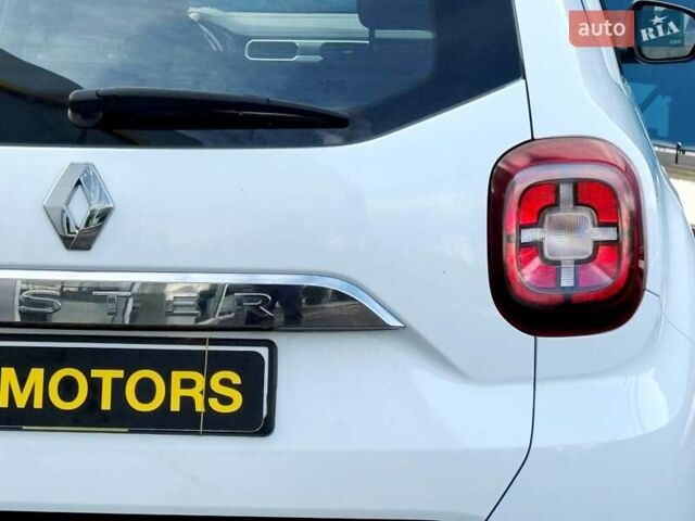 Білий Рено Дастер, об'ємом двигуна 1.46 л та пробігом 159 тис. км за 18800 $, фото 19 на Automoto.ua