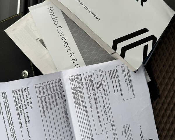Білий Рено Дастер, об'ємом двигуна 1.6 л та пробігом 39 тис. км за 17300 $, фото 35 на Automoto.ua