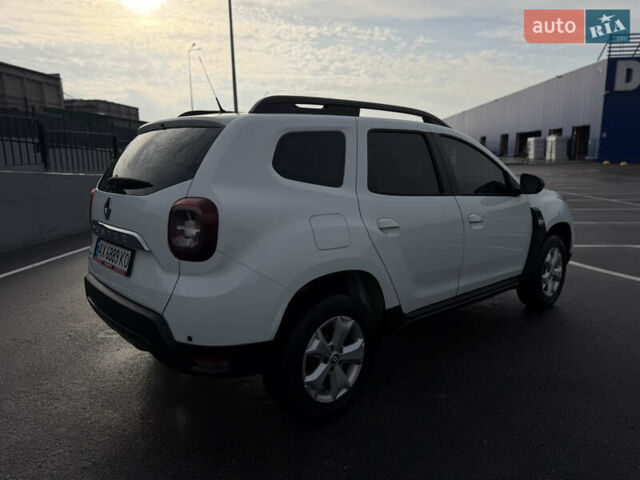 Білий Рено Дастер, об'ємом двигуна 1.6 л та пробігом 28 тис. км за 16800 $, фото 33 на Automoto.ua