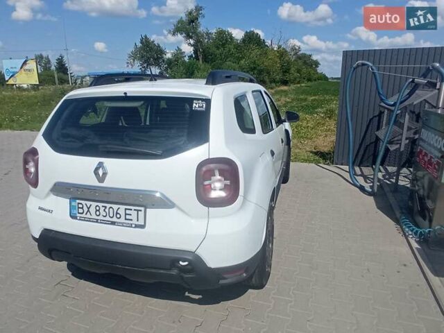 Білий Рено Дастер, об'ємом двигуна 1.5 л та пробігом 224 тис. км за 12600 $, фото 2 на Automoto.ua