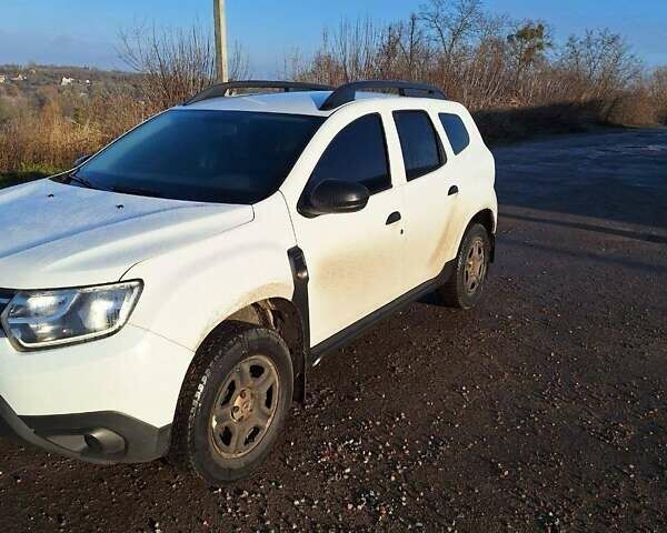 Белый Рено Дастер, объемом двигателя 1.46 л и пробегом 299 тыс. км за 16500 $, фото 9 на Automoto.ua