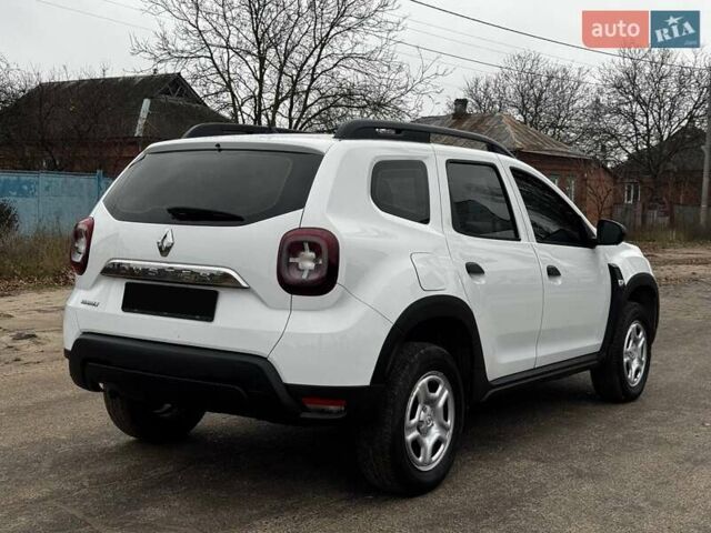 Белый Рено Дастер, объемом двигателя 1.6 л и пробегом 59 тыс. км за 13450 $, фото 15 на Automoto.ua