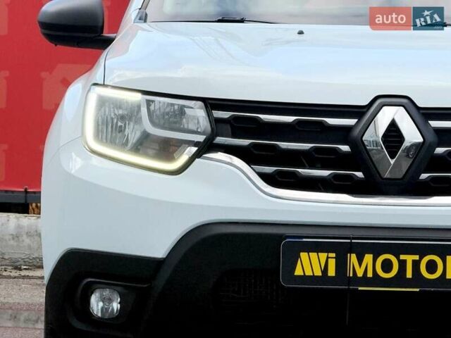 Білий Рено Дастер, об'ємом двигуна 1.46 л та пробігом 159 тис. км за 18800 $, фото 15 на Automoto.ua