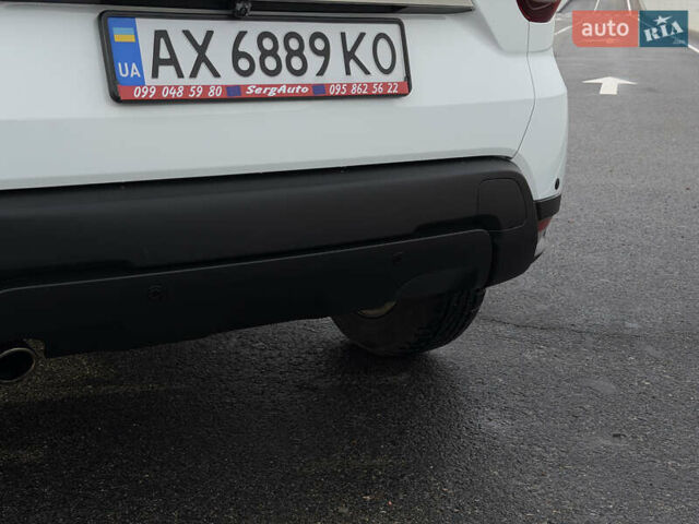 Білий Рено Дастер, об'ємом двигуна 1.6 л та пробігом 28 тис. км за 16800 $, фото 63 на Automoto.ua