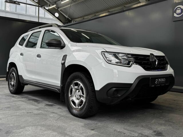 Белый Рено Дастер, объемом двигателя 1.5 л и пробегом 181 тыс. км за 14000 $, фото 9 на Automoto.ua