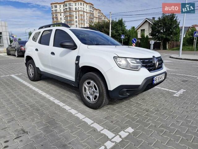 Белый Рено Дастер, объемом двигателя 1.6 л и пробегом 107 тыс. км за 14000 $, фото 5 на Automoto.ua