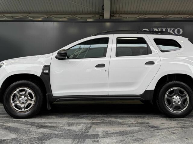 Белый Рено Дастер, объемом двигателя 1.5 л и пробегом 181 тыс. км за 14000 $, фото 3 на Automoto.ua