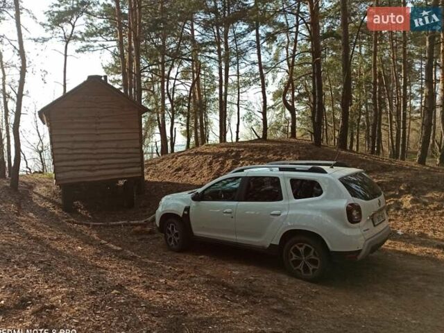 Білий Рено Дастер, об'ємом двигуна 1.6 л та пробігом 115 тис. км за 16000 $, фото 4 на Automoto.ua