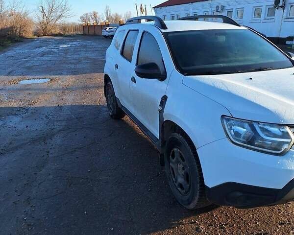 Белый Рено Дастер, объемом двигателя 1.46 л и пробегом 299 тыс. км за 16500 $, фото 14 на Automoto.ua