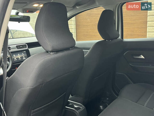 Білий Рено Дастер, об'ємом двигуна 1.46 л та пробігом 92 тис. км за 16900 $, фото 59 на Automoto.ua