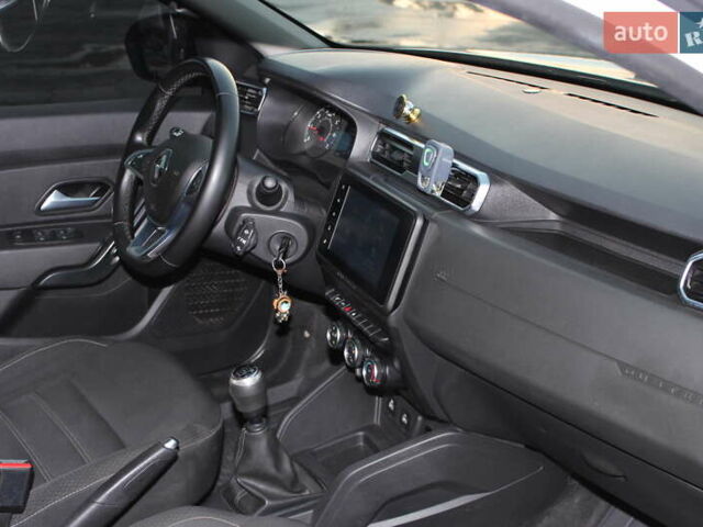 Білий Рено Дастер, об'ємом двигуна 1.5 л та пробігом 120 тис. км за 16900 $, фото 22 на Automoto.ua