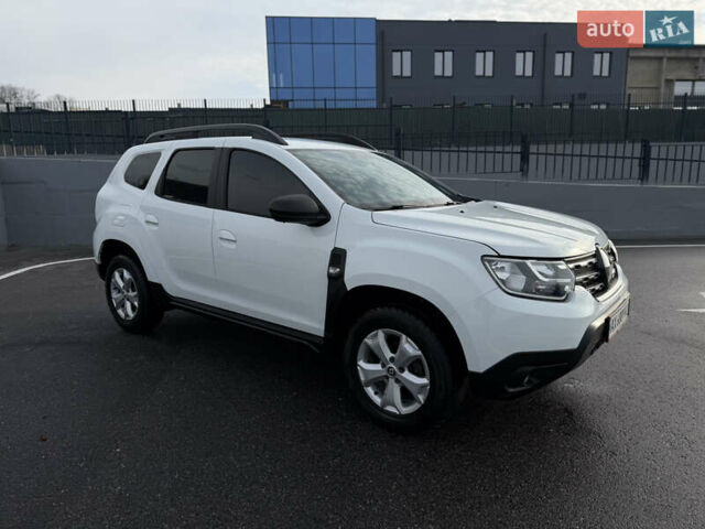Білий Рено Дастер, об'ємом двигуна 1.6 л та пробігом 28 тис. км за 16800 $, фото 45 на Automoto.ua
