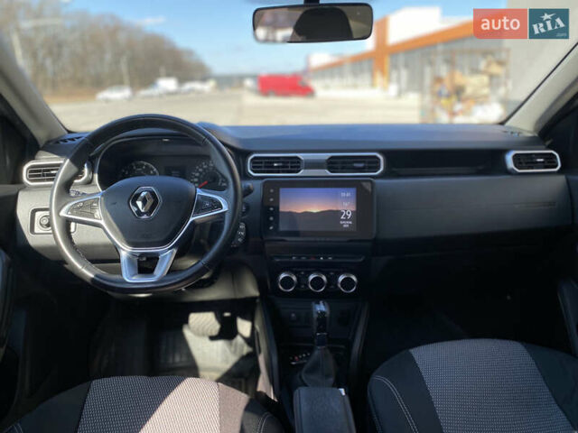 Белый Рено Дастер, объемом двигателя 1.5 л и пробегом 122 тыс. км за 17899 $, фото 16 на Automoto.ua