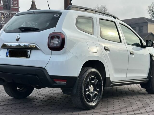 Білий Рено Дастер, об'ємом двигуна 1.5 л та пробігом 222 тис. км за 15500 $, фото 4 на Automoto.ua