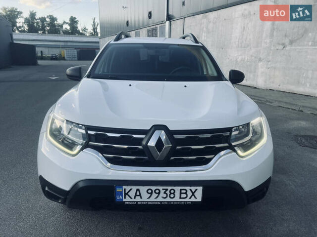 Белый Рено Дастер, объемом двигателя 1.6 л и пробегом 120 тыс. км за 14500 $, фото 5 на Automoto.ua