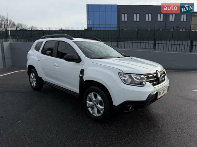 Білий Рено Дастер, об'ємом двигуна 1.6 л та пробігом 28 тис. км за 16800 $, фото 46 на Automoto.ua