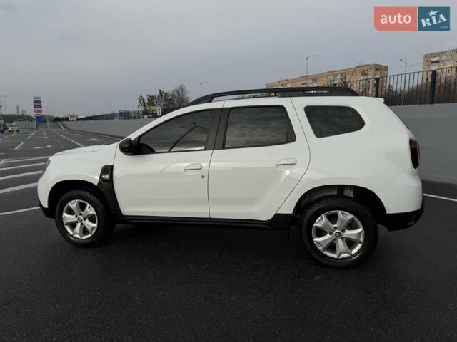 Білий Рено Дастер, об'ємом двигуна 1.6 л та пробігом 28 тис. км за 16800 $, фото 17 на Automoto.ua