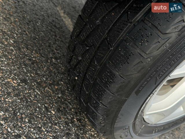 Білий Рено Дастер, об'ємом двигуна 1.6 л та пробігом 28 тис. км за 16800 $, фото 56 на Automoto.ua