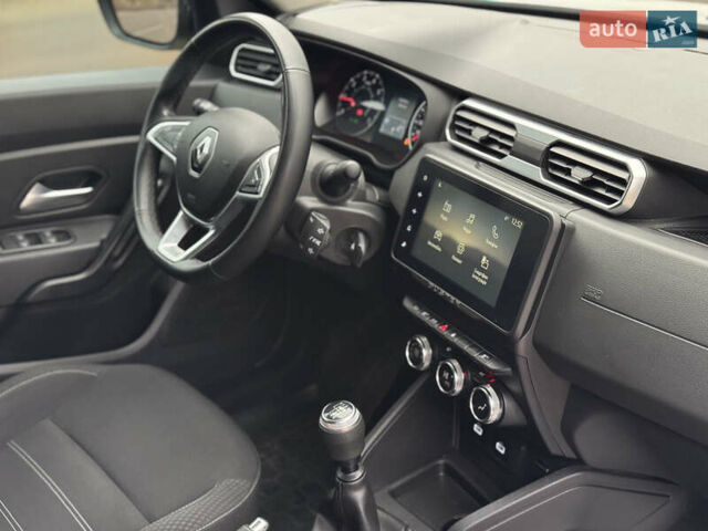 Білий Рено Дастер, об'ємом двигуна 1.46 л та пробігом 150 тис. км за 18200 $, фото 13 на Automoto.ua