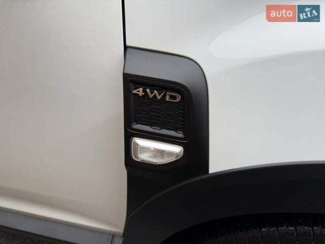 Белый Рено Дастер, объемом двигателя 1.5 л и пробегом 140 тыс. км за 16100 $, фото 8 на Automoto.ua