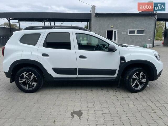 Рено Дастер 2021 у Ужгороді на Automoto.ua Білий Рено Дастер, об'ємом двигуна 1.46 л та пробігом 115 тис. км за 17300 $, фото 7 на Automoto.ua