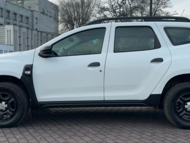Білий Рено Дастер, об'ємом двигуна 1.5 л та пробігом 222 тис. км за 15500 $, фото 7 на Automoto.ua