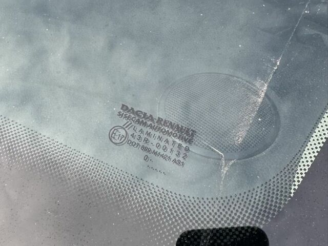 Білий Рено Дастер, об'ємом двигуна 1.5 л та пробігом 222 тис. км за 15500 $, фото 23 на Automoto.ua