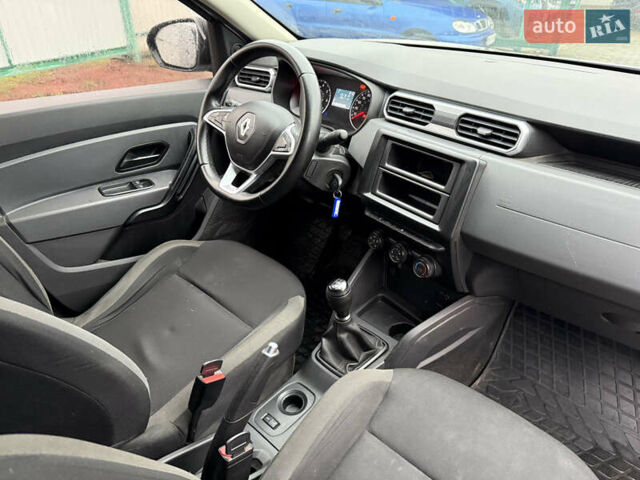 Белый Рено Дастер, объемом двигателя 1.6 л и пробегом 125 тыс. км за 10999 $, фото 15 на Automoto.ua