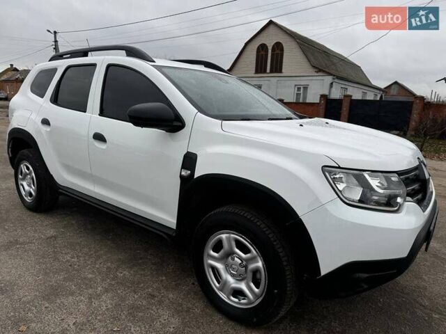 Белый Рено Дастер, объемом двигателя 1.6 л и пробегом 59 тыс. км за 13450 $, фото 9 на Automoto.ua