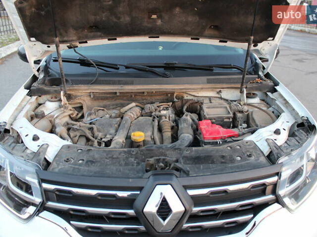 Білий Рено Дастер, об'ємом двигуна 1.5 л та пробігом 120 тис. км за 16900 $, фото 20 на Automoto.ua