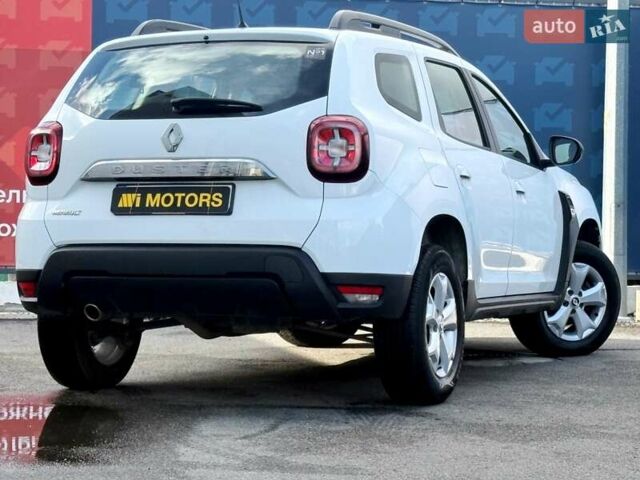 Білий Рено Дастер, об'ємом двигуна 1.46 л та пробігом 159 тис. км за 18800 $, фото 2 на Automoto.ua