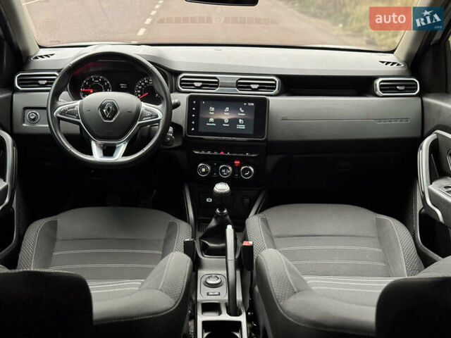 Білий Рено Дастер, об'ємом двигуна 1.46 л та пробігом 150 тис. км за 18200 $, фото 17 на Automoto.ua