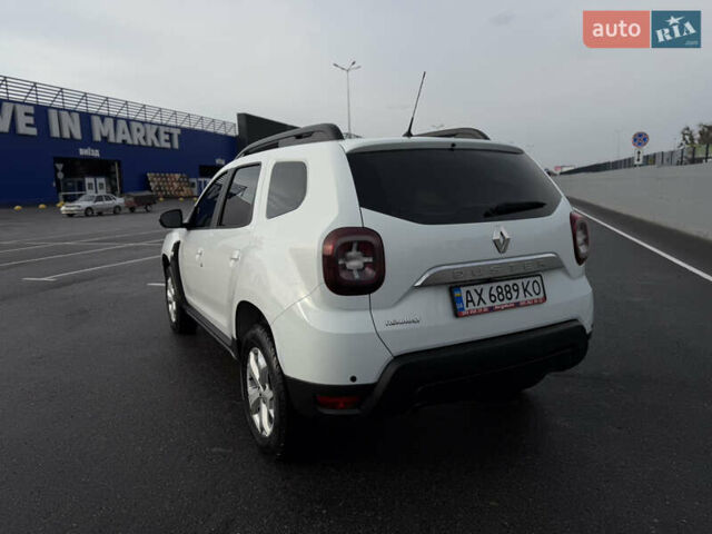 Білий Рено Дастер, об'ємом двигуна 1.6 л та пробігом 28 тис. км за 16800 $, фото 24 на Automoto.ua