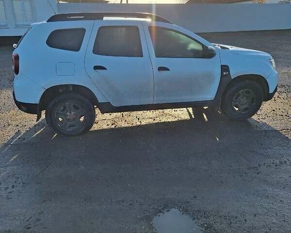 Белый Рено Дастер, объемом двигателя 1.46 л и пробегом 299 тыс. км за 16500 $, фото 17 на Automoto.ua