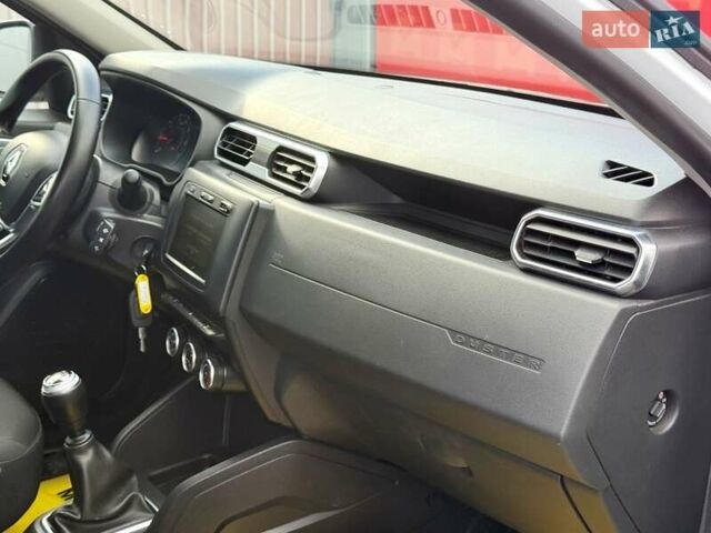 Білий Рено Дастер, об'ємом двигуна 1.46 л та пробігом 159 тис. км за 18800 $, фото 53 на Automoto.ua